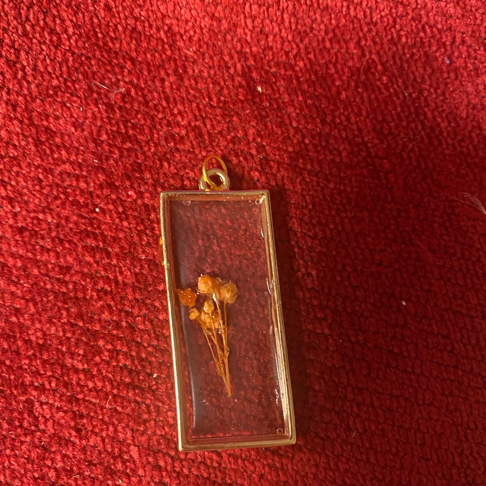 Floral Pendant